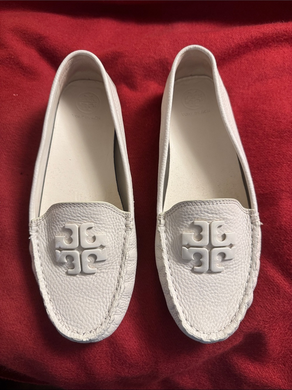 Tory Burch White Pebbled Leather Logo Moccasins
